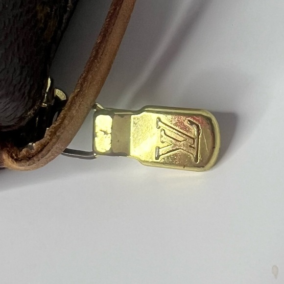 Louis Vuitton Mini Papillon Bag - Picture 8 of 13